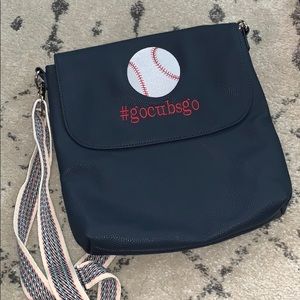 Thirty one crossbody purse! Chicago Cubs
